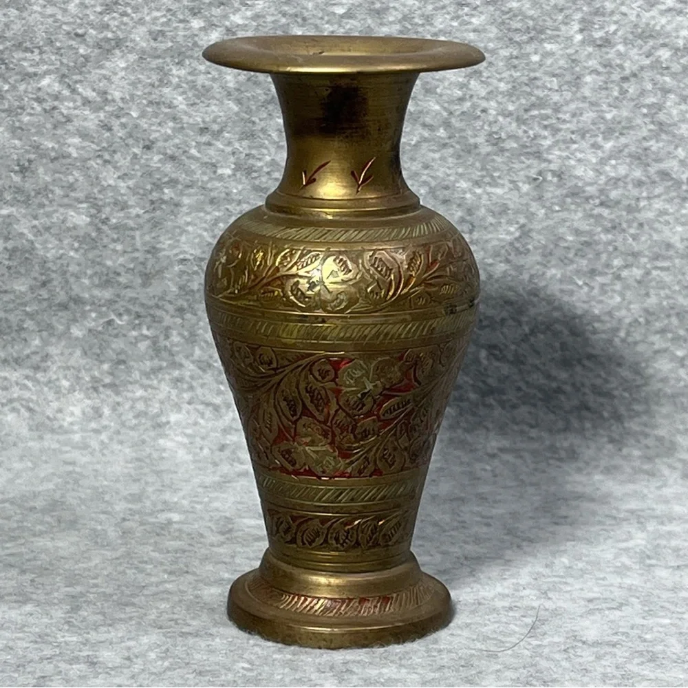 Vintage Vase 4” Brass Hand Carved Intricate Inlaid‎ Decorative
